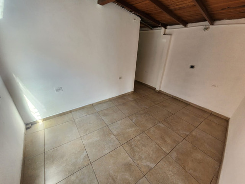 Vendo Apartamento En San Javier La Loma, Cerca A La Via Al Mar