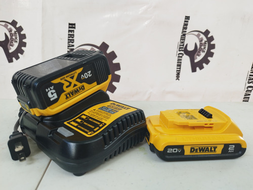 Combo De Baterías Y Cargador Dewalt 20 Voltios (Usado)
