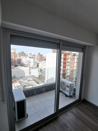 Venta De Apartamento Pocitos 1 Dormitorio Garage
