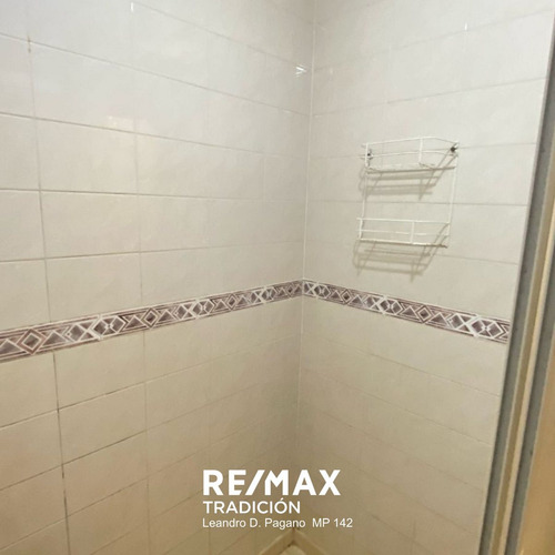 Casa En Venta 3 Dormitorios Barrio Los Troncos