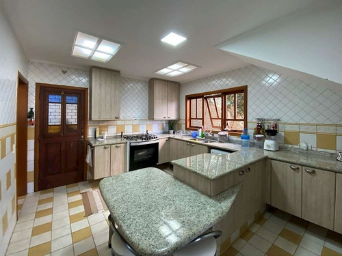 Imagem 14 de 30 de Spii - 4 Dorm (1ste) Rustica, Linda E Impecavel! Lareira, Piscina, Gourmet! - 1762