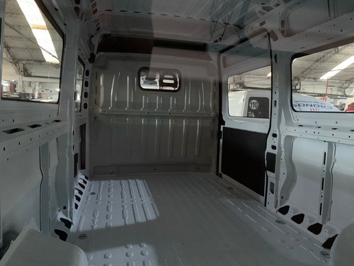 Imagen 18 de 24 de Fiat Ducato Maxicargo Vidriada R