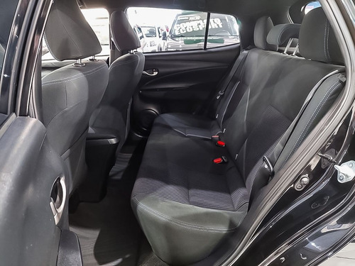 Imagem 7 de 11 de Toyota Yaris 1.3 16v Xl Live