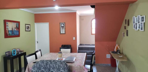 Vendo Casa 4 Dormis De 205 M2 En B° 14 De Octubre - Neuquén