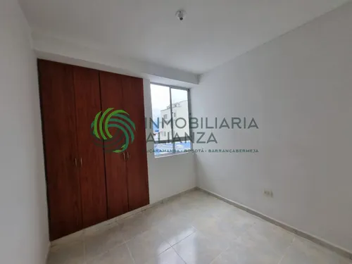 Apartamento En Venta En Comuneros. Cod V61733