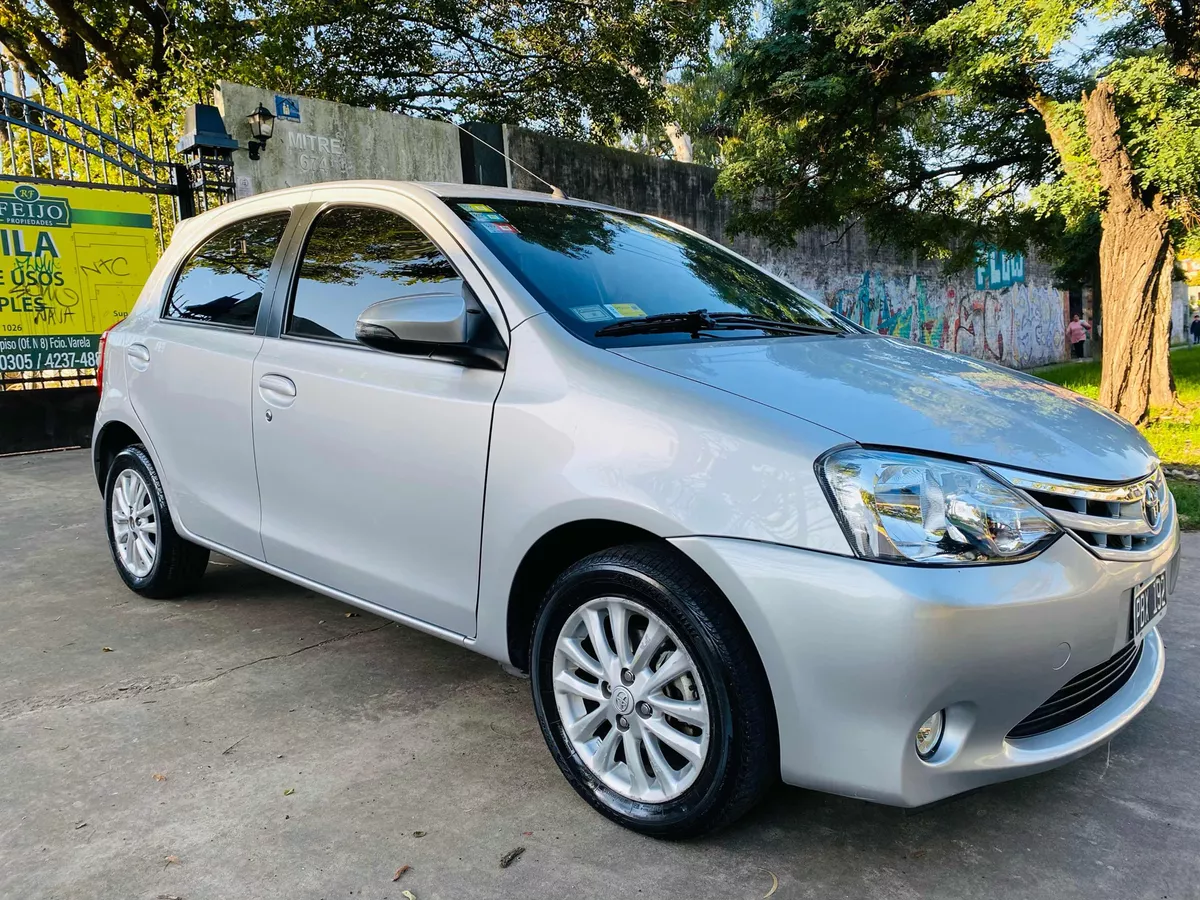 Toyota Etios 1.5 Xls