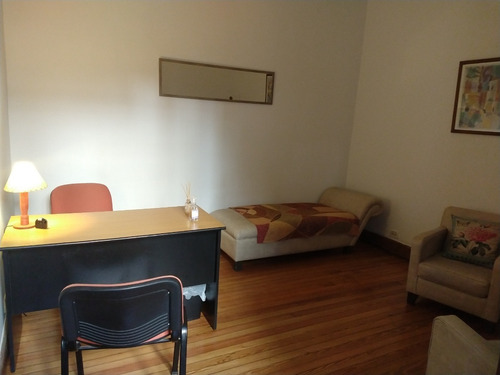 Alquiler De Consultorios En Caballito . Excelente Ubicación