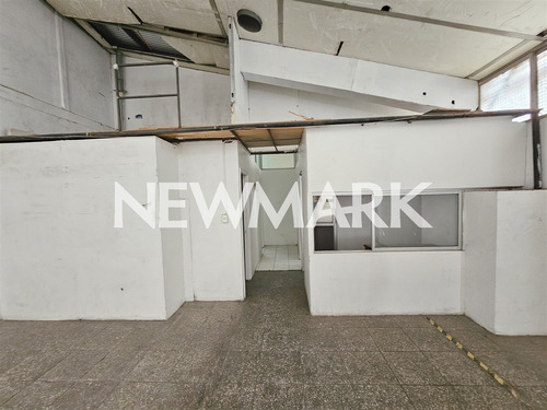 Arriendo Bodega Excelente Ubicación 220m2 Recoleta
