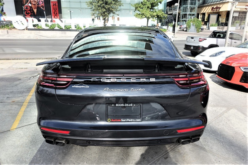 Imagen 4 de 13 de Porsche Panamera Turbo 2018
