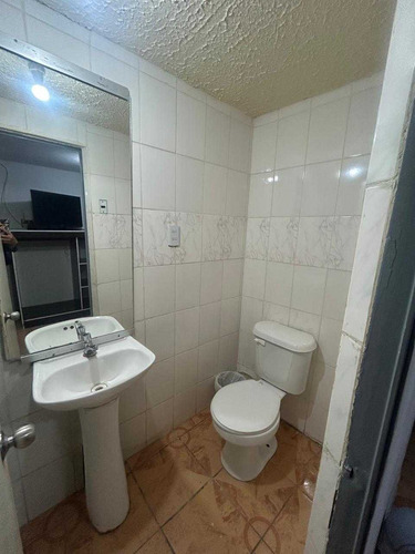 Arriendo Casa Hospedaje (80114)