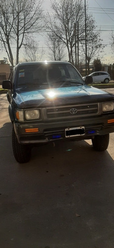 Imagen 3 de 25 de Toyota Hilux 1999 2.8 D/cab 4x4 D Dlx