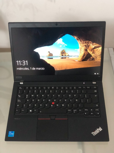 Laptop Lenovo Thinkpad T14 Gen2 14 Modelo 20w1s03300 (Usado)