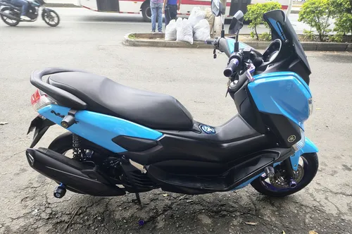 Yamaha Nmax Modelo 2021, Color Personalizado Azul Cielo.