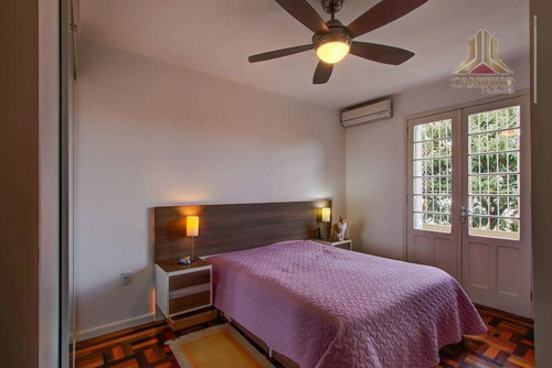 Imagem 12 de 14 de Vendo Apartamento Térreo De Três Dormitórios No Bairro Petrópolis Em Porto Alegre - Ap3108