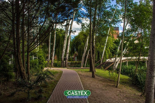 Imagen 9 de 27 de Departamento Con Jardín Y, Vista Al Lago En Venta En Pilar