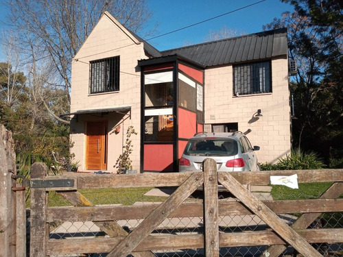 Imagen 3 de 21 de Excelente Casa En Barrio Las Lomadas