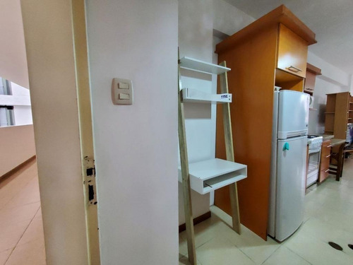 Imagen 2 de 9 de Apartamento Mono Ambiente En Alquiler Por Dias Totalmente Amoblado Y Equipado En La Trigaleña Valencia Carabobo