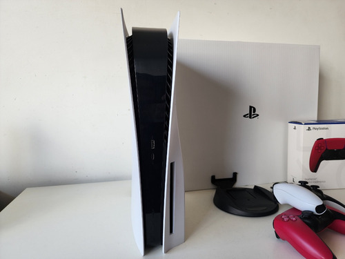 Imagen 7 de 7 de Playstation 5 825gb Con Lectora + 2 Controles, Cables Y Caja