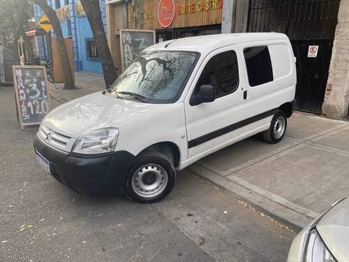 Imagen 2 de 24 de Citroën Berlingo 2016 1.6 Hdi 92 Bussines