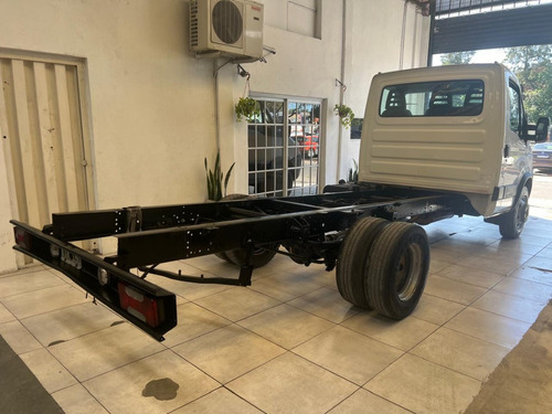 Iveco Daily 3.0 Chasis Cs 155cv 70c16 3750