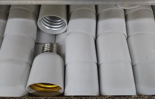 Socate Adaptador E27 A E40