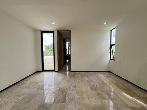 Casa Residencial En Venta, Privada Gaviones. Entrega Inmediata