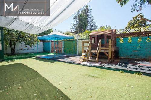 Casa En Tranquilo Barrio Con Excelentes Accesos 7dorm 4bañ