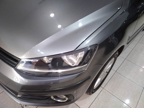 Imagem 7 de 14 de Volkswagen Spacefox 1.6 Msi Trendline 8v Flex 4p Manual