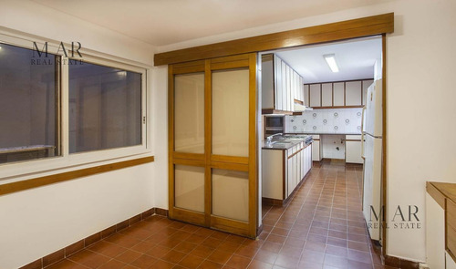 Imagen 17 de 30 de Imponente Departamento En Venta. 4 Dor. 2 Dep. 2 Cocheras. Baulera