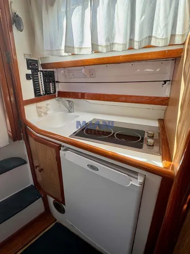 Custon Special/ Mercruiser 220hp Circ Cerrado/ Aire/ Calef