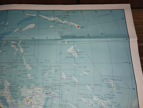 Mapa Físico-político Oceanía (96,5 X 73,1 Cm). Kapelusz 1967 (Usado)