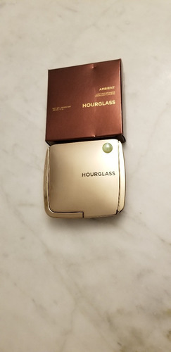 Hourglass Ambient Lighting Bronzer Tono:radiant Bronze Light