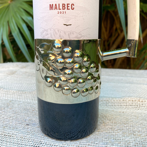 Porta Vino / Sujeta Botella Aro De Alpaca Con Hueso De Chivo Uvas