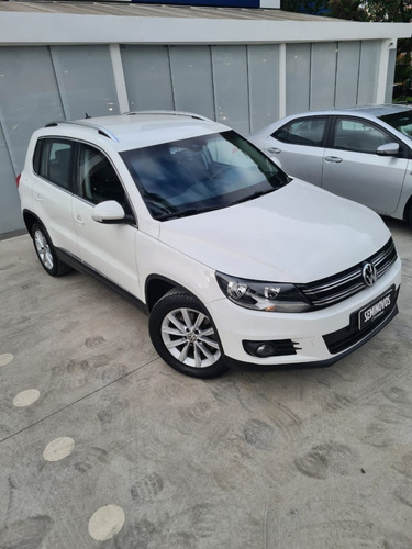 Imagem 3 de 15 de Volkswagen Tiguan 2.0 Tsi 16v Turbo Gasolina 4p Tiptronic
