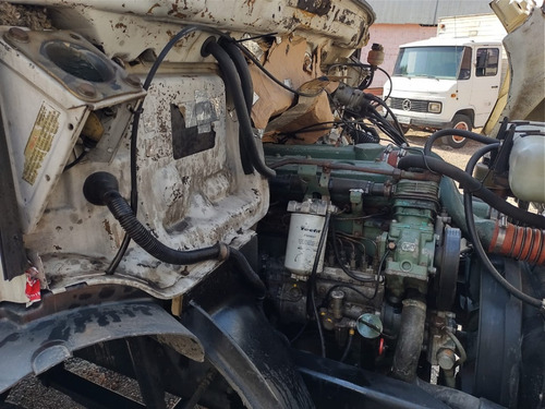 Imagem 12 de 15 de Mb 1620 Truck Bau De Aluminio 1998