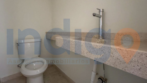 Imagen 8 de 26 de Casa En Venta En Colinas De Juriquilla (nueva)