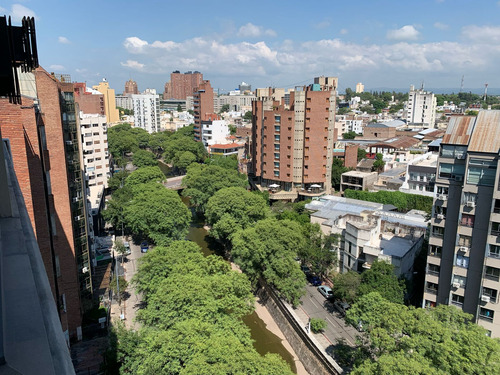 ¡alquiler Depto 1 Dormitorio Con Balcón Y Vista A La Cañada A Metros De Patio Olmos!