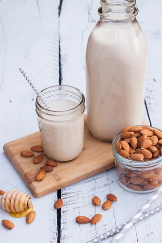 Bebida De Almendra Organica Sin Azucar Kirkland 6/946 Ml