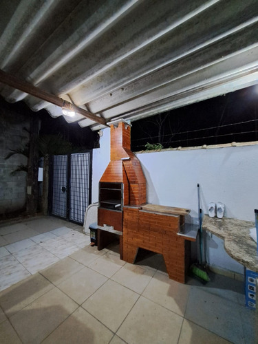 Sitio Rico Em Agua, Com Nascente, Rio Dentro E Lago De Peixes