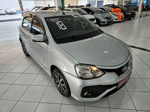 Toyota Etios Etios Platinum 1.5 (Flex) (Aut)