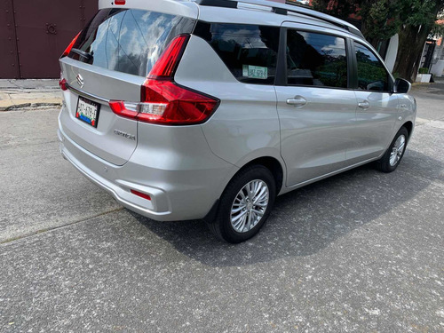 Imagen 3 de 12 de Suzuki Ertiga 2021 1.5 Gls Mt