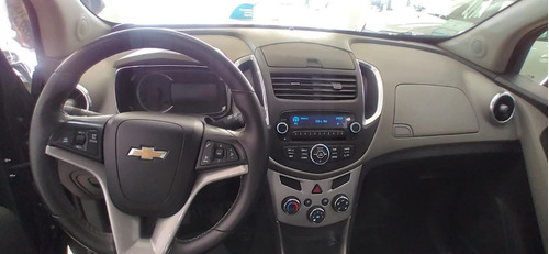 Imagen 23 de 25 de Chevrolet Tracker 1.8 Ltz