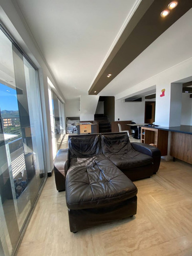 Imagen 2 de 28 de Belkliag/ Vende Apartamento 198m Equipado Duplex De Lujo Planta 50%, Pozo En Mañongo (alfb)