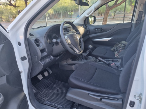 Imagen 11 de 13 de Nissan Frontier 2020 2.3 S Cd 4x2 Mt Nueva!! Permuto!!