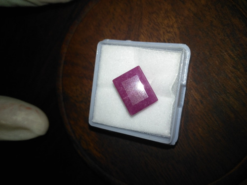 Bixbita Berilio Rojo- Corte Esmeralda - Certificado - 6.60ct