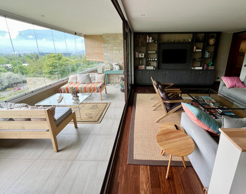 Departamento En Venta La Dehesa // Accesos Y Vista!