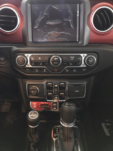 Imagen 7 de 10 de Jeep Wrangler Rubicon Unlimited 2023