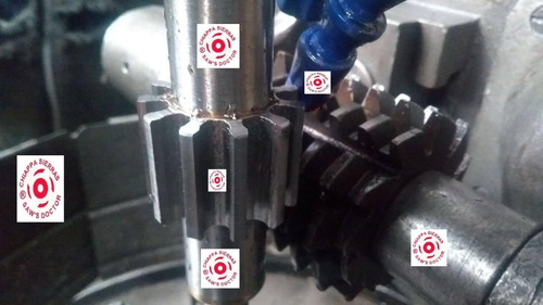 Imagen 7 de 8 de Aceitera Para Maquina De Fiambre Trinidad