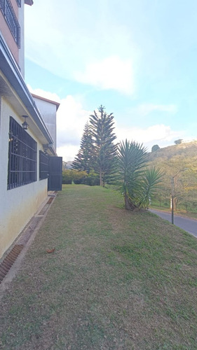 Imagen 15 de 17 de Apartamento En Venta Residencias La Quinta 106m2 Pb Terraza 11 Los Teques