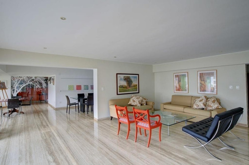 Apartamento En Venta Urb. Santa Rosa De Lima 19698